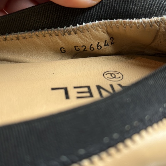 Chanel Flats - Picture 4 of 9